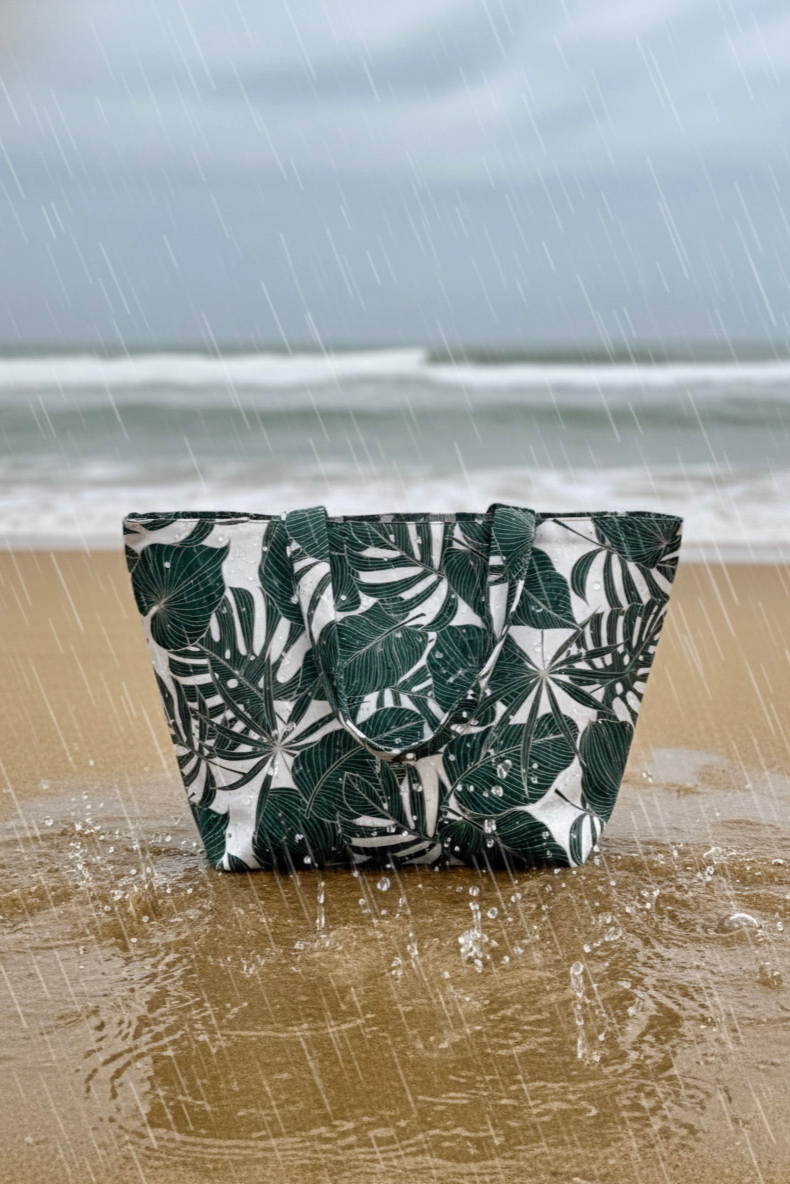 Tropical leaf-patterned water resistance tote bag by TropicLBD